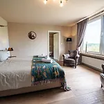 Flora & Fauna (adults Only) وينتربرغ