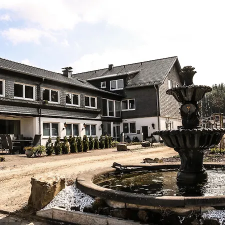 Flora & Fauna (adults Only) Hotell 3*