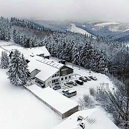 Flora&fauna Hotel