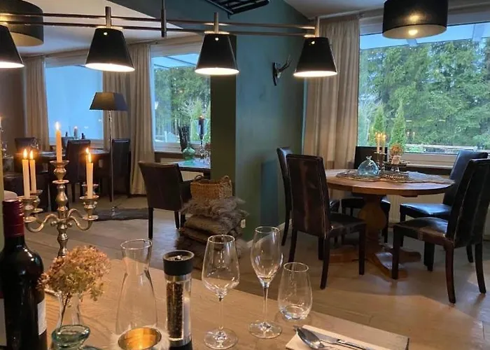 Flora & Fauna (adults Only) 3*