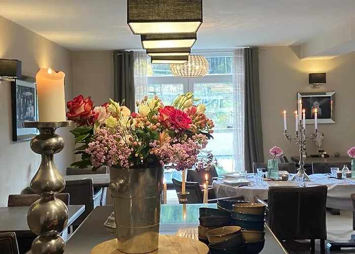 Flora & Fauna (adults Only) Hotell