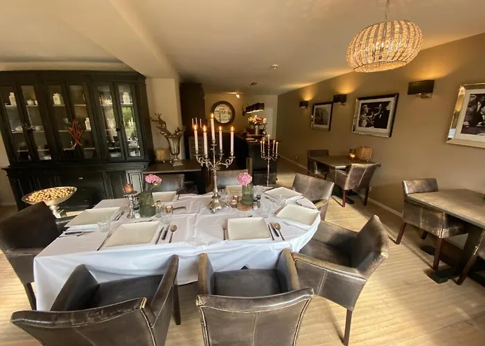 Flora & Fauna (adults Only) 3*