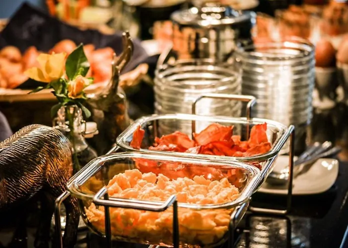 Flora & Fauna (adults Only) Hotell