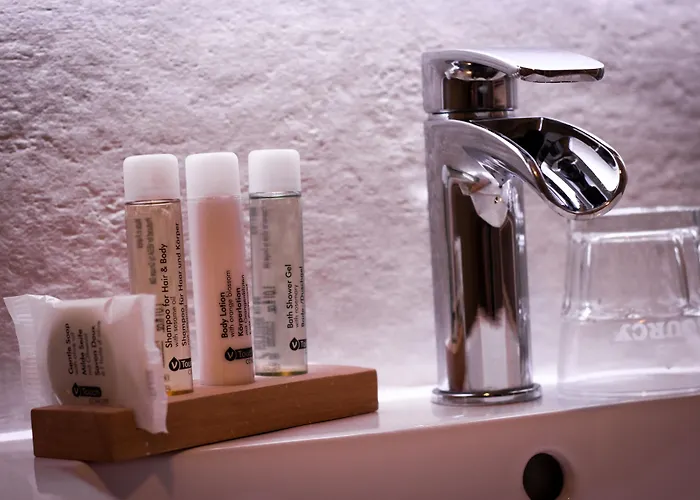 Flora & Fauna (adults Only)